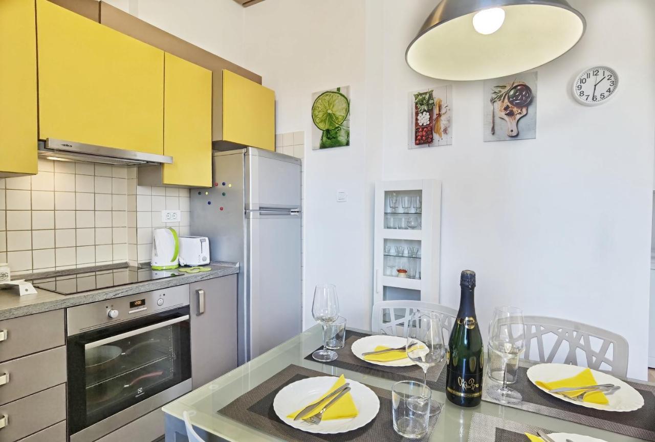 City Center Apartment Soldic Split Exteriér fotografie